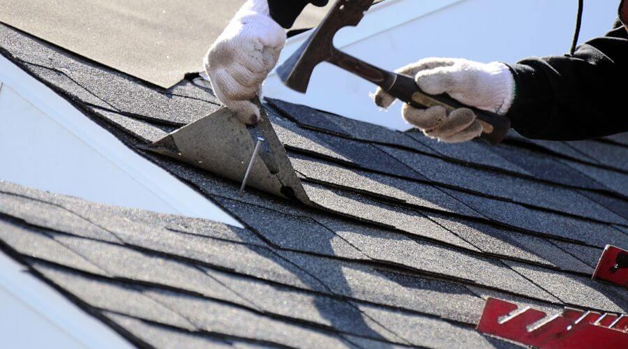 Expert new roof installation services in Arma, KS